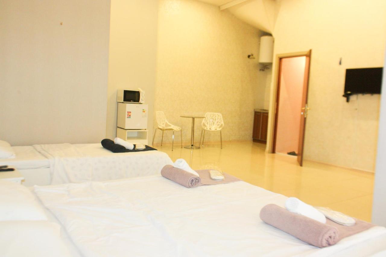 Check-In Baku Hotel & Hostel Ngoại thất bức ảnh